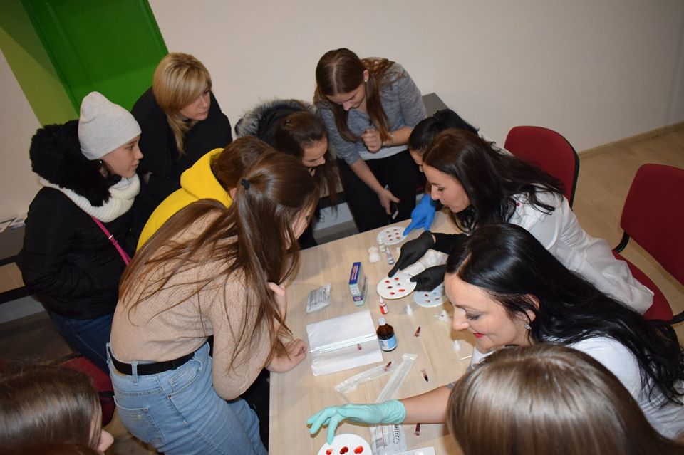 78508822_2437146786503464_2508621660936994816_o